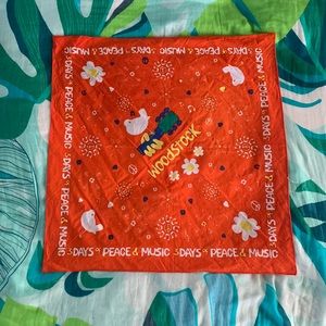 Hippie Rock’n’Roll Woodstock Bandana / Headscarf 🌼🎸🎵🐦